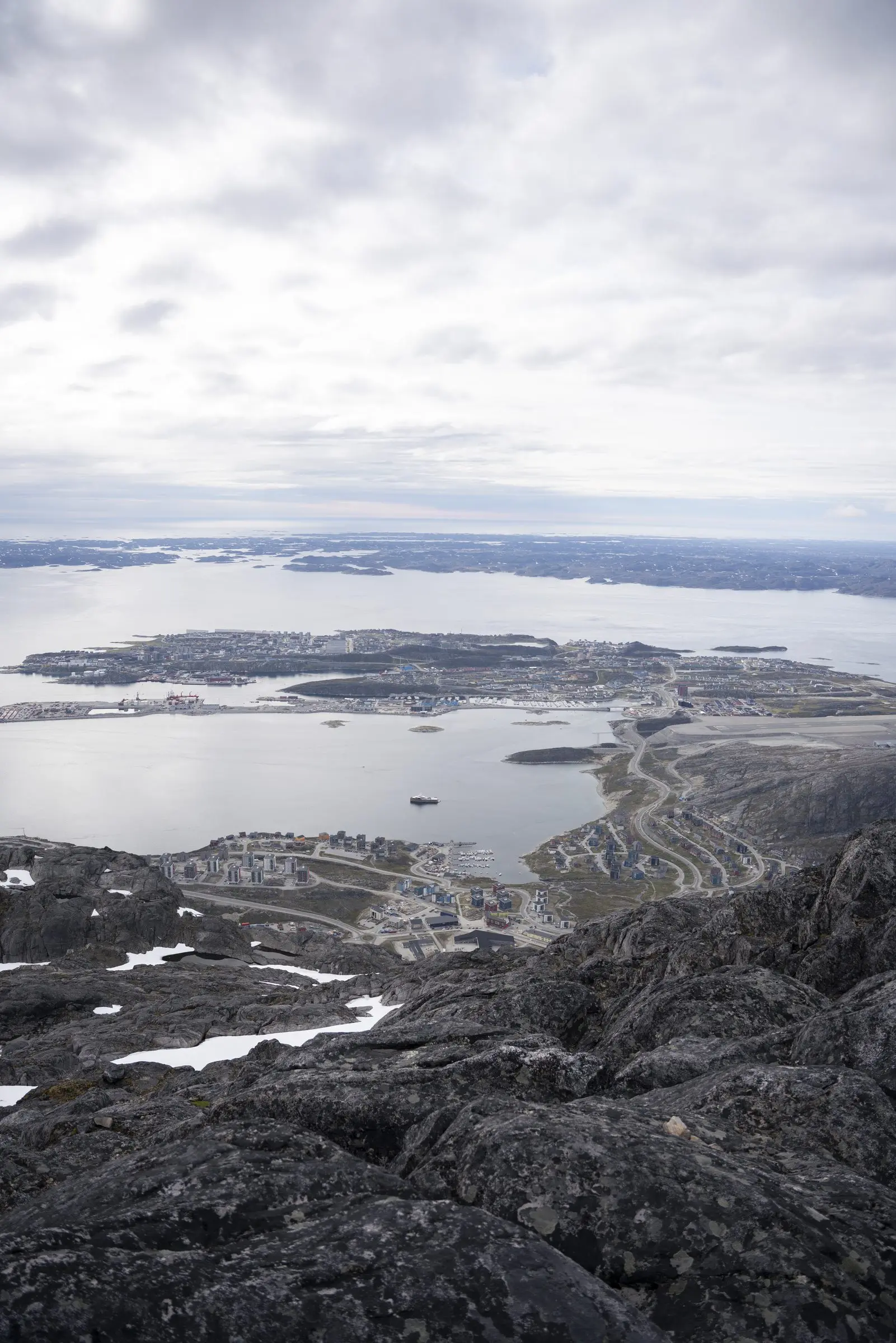 Personligt projekt: til fods over fjeldet — fotograferet af Lasse Blom Nielsen